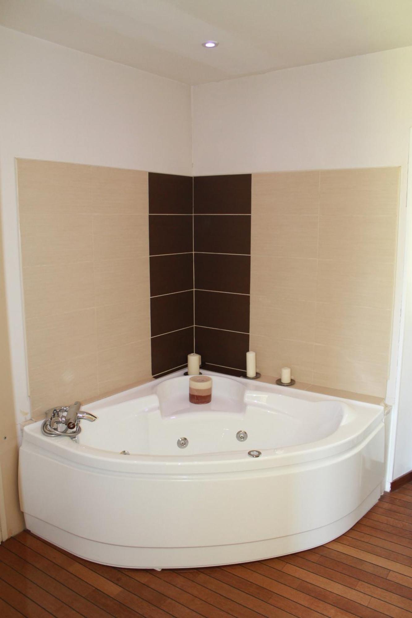 Lou Bastido Hotel Marseille Room photo